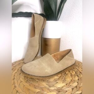 Charleston Shoe CO. Loafers Flats tan Suede Alton Loafer Slip On Women's